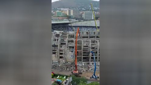 乐竞体育网站- 德累斯顿迪纳摩重建看台，容量扩容至两万五千人